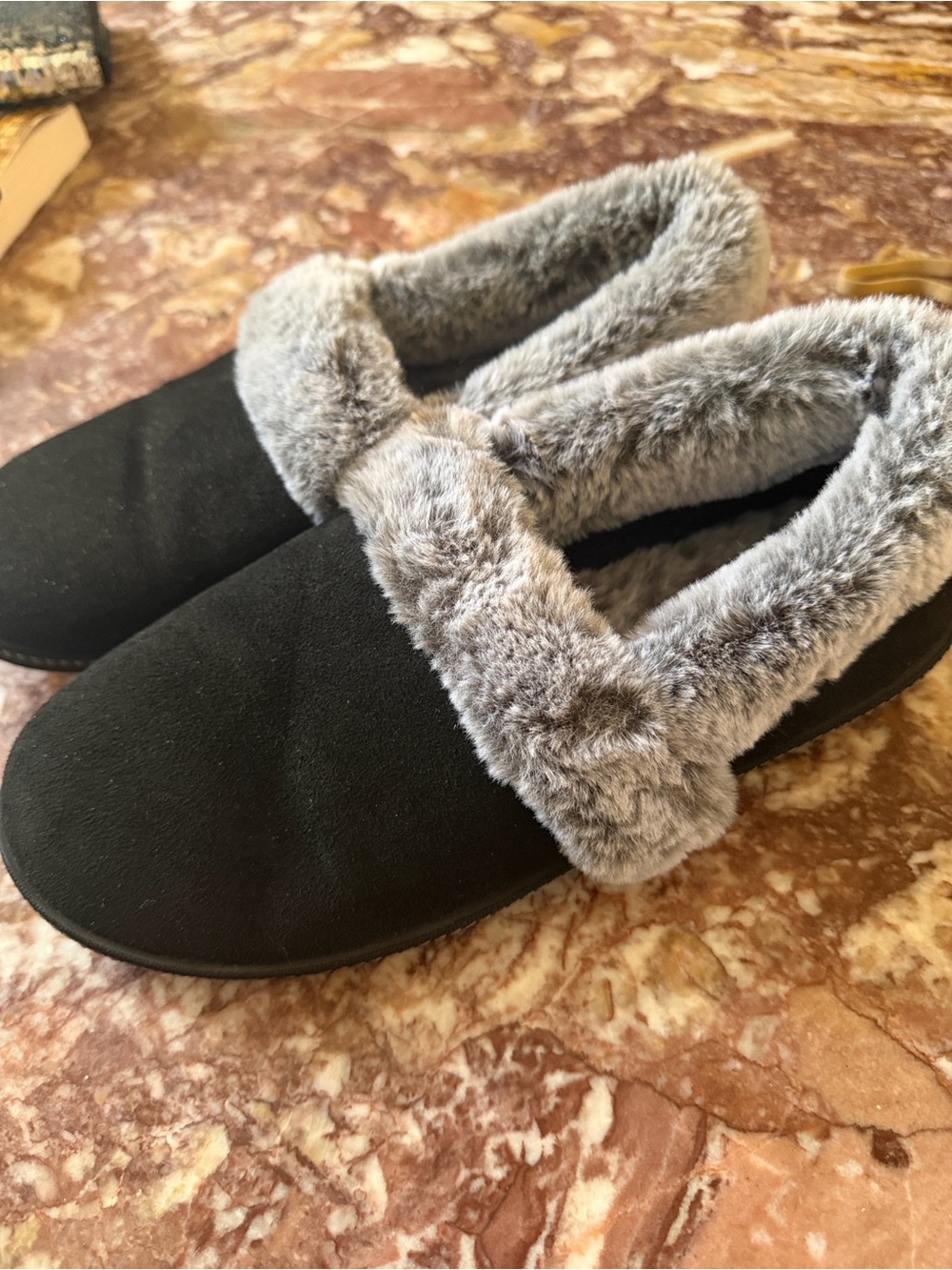 Skechers Black Slip-On Slippers with Gray Faux-Fur Collar